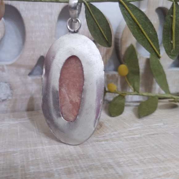 RHODOCHROSITE OVAL SILVER STONE PENDANT NWOT - Picture 4 of 7